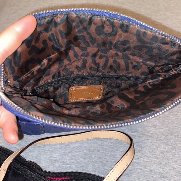 Nine West wristlet clutch with zipper pocket - Picture 5 of 5